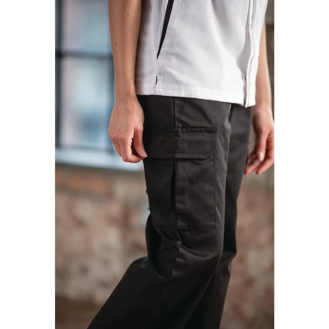 BB700-M Whites Cargo Pants M