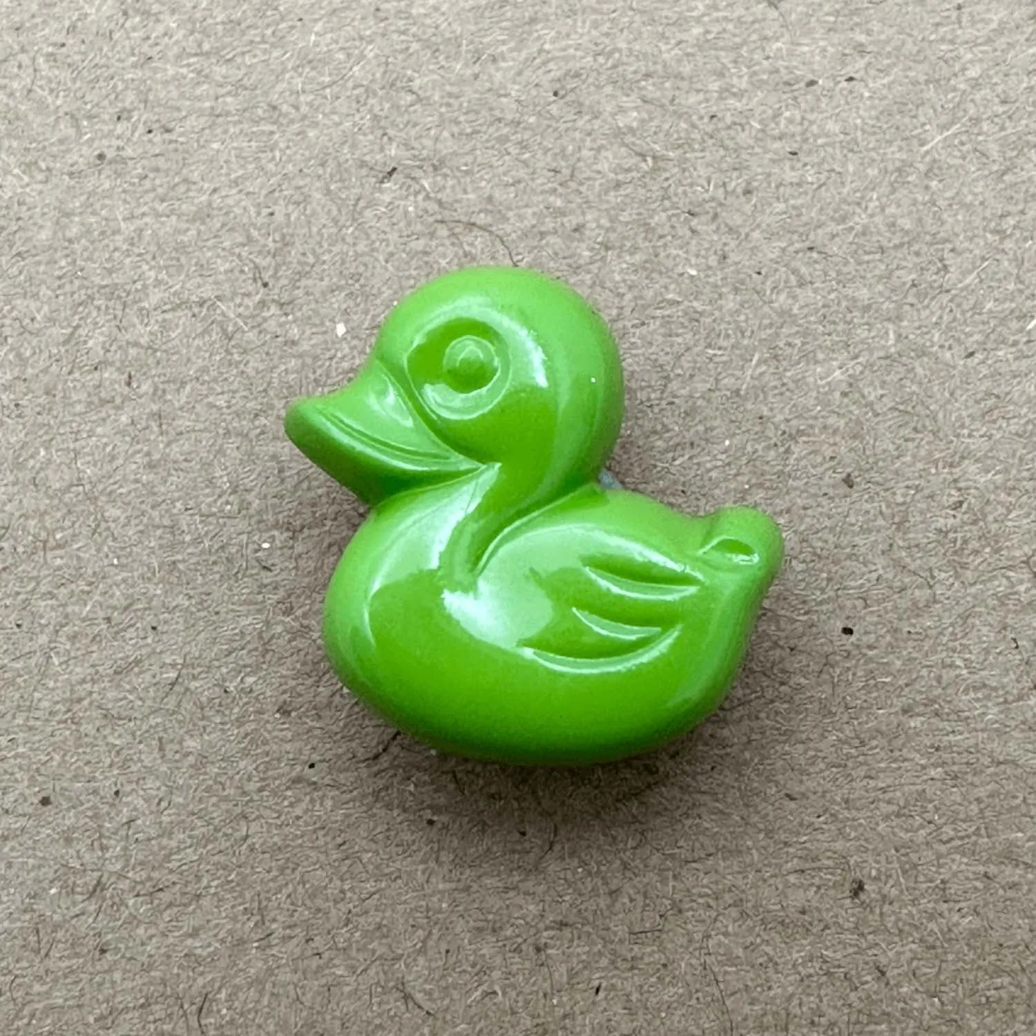 Duck Shank Button 17mm