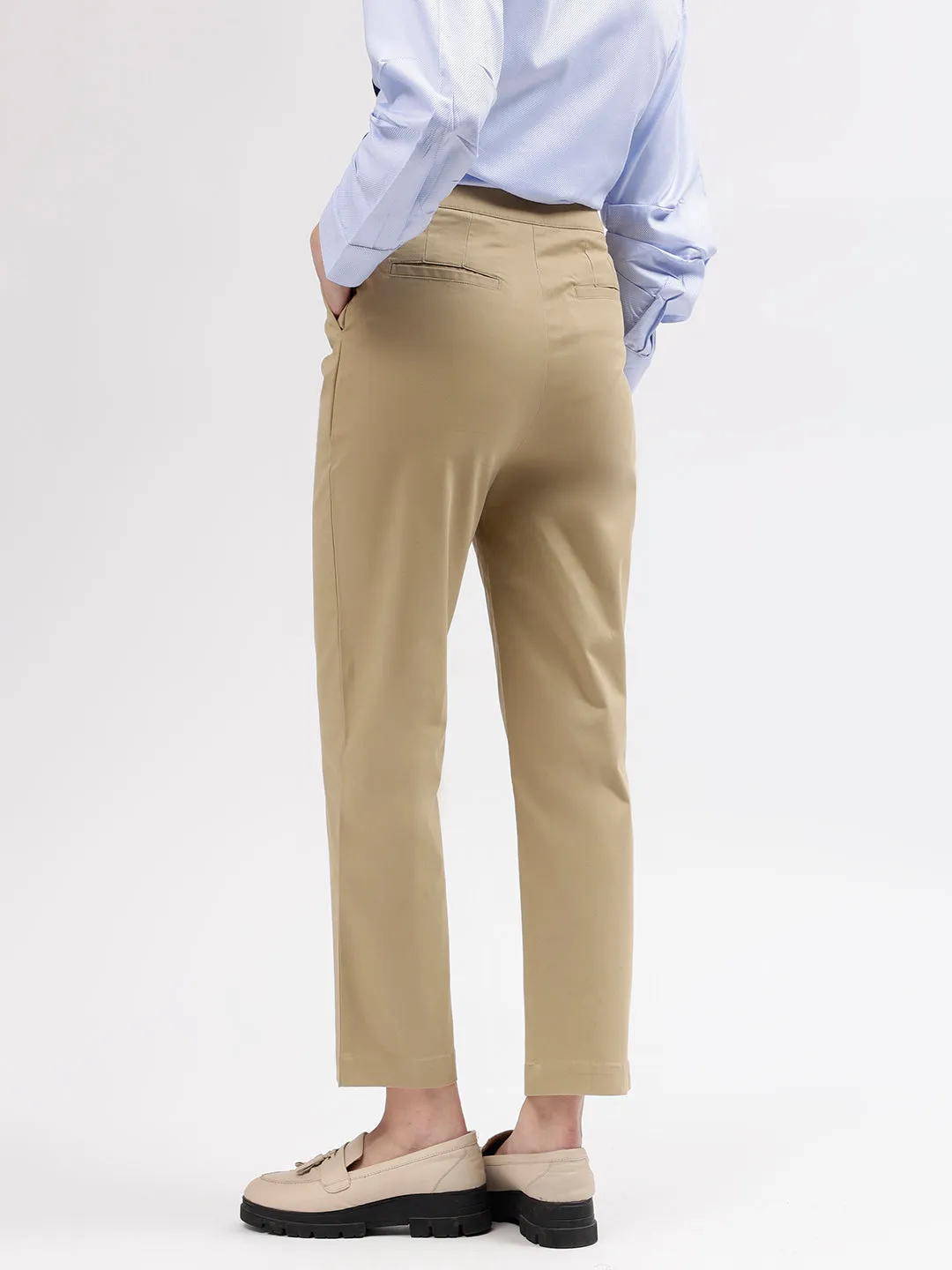 Iconic Women Khaki Solid Regular Fit Mid-Rise Trouser