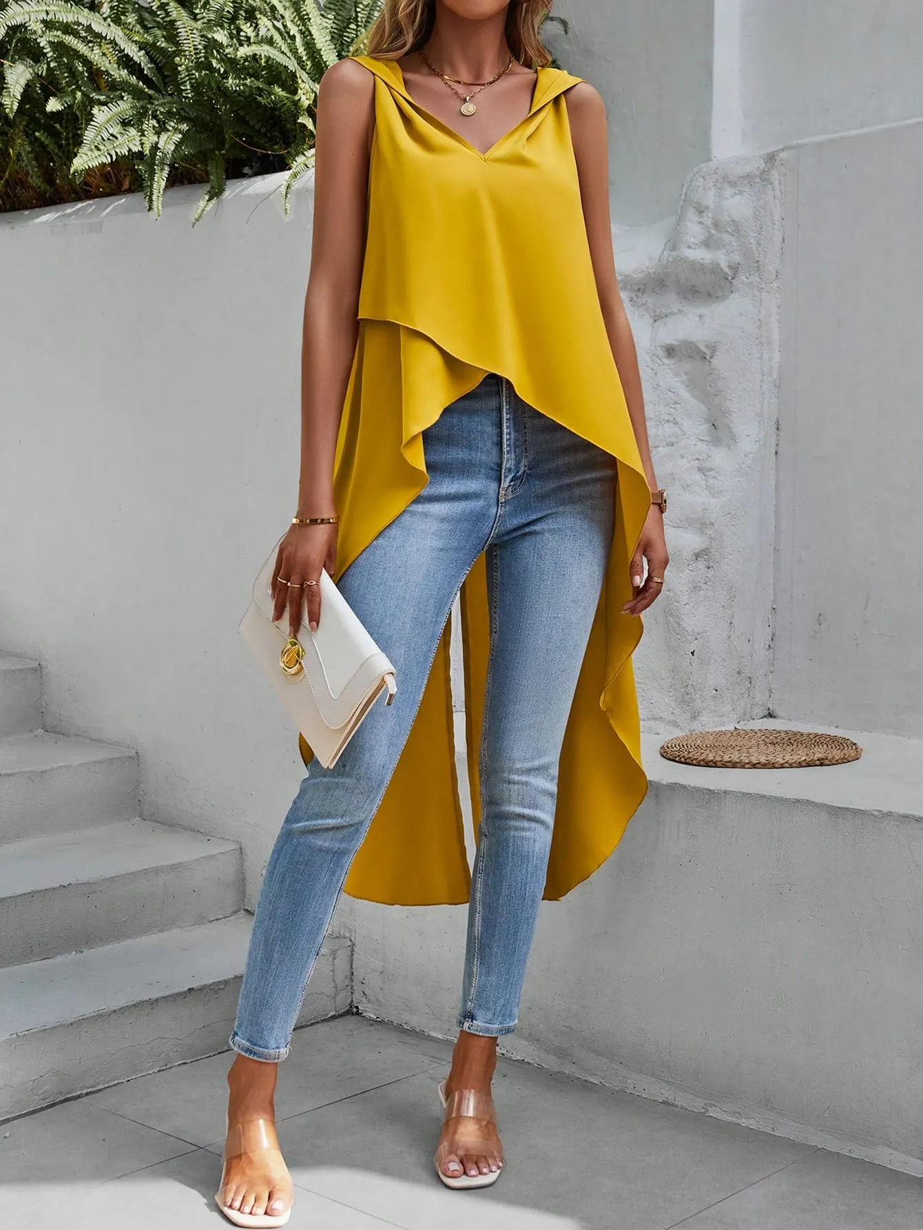 Solid Asymmetrical Hem Sleeveless Blouse