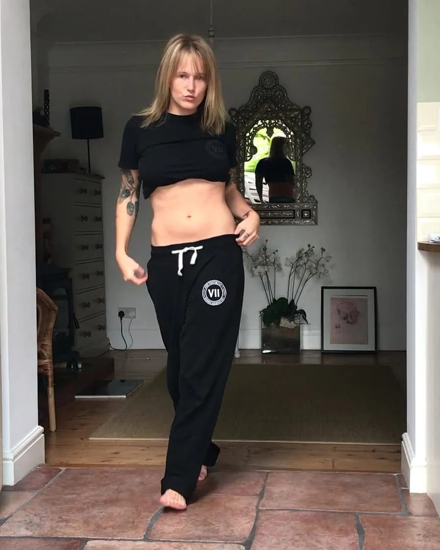 VII SWEATPANTS